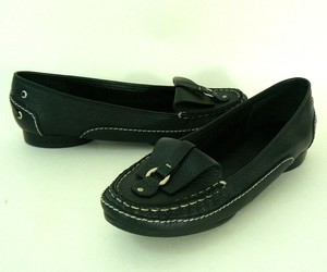 bcbg loafers