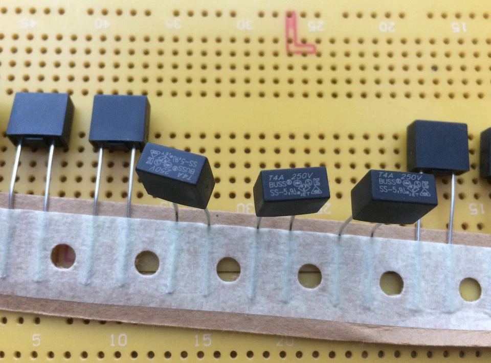 COOPER BUSSMANN 4A T4A 250Vac PCB Mount Radial Lead Fuse Subminature SS-5 Slow Blow Multi Qty