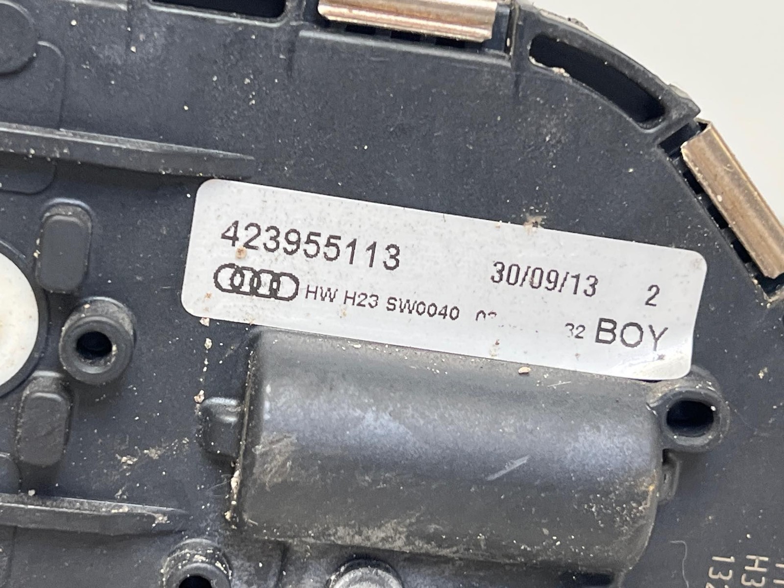 2009-2015 Audi R8 Coupe Front Left Side Windshield Wiper Motor Oem 423955123 (MK