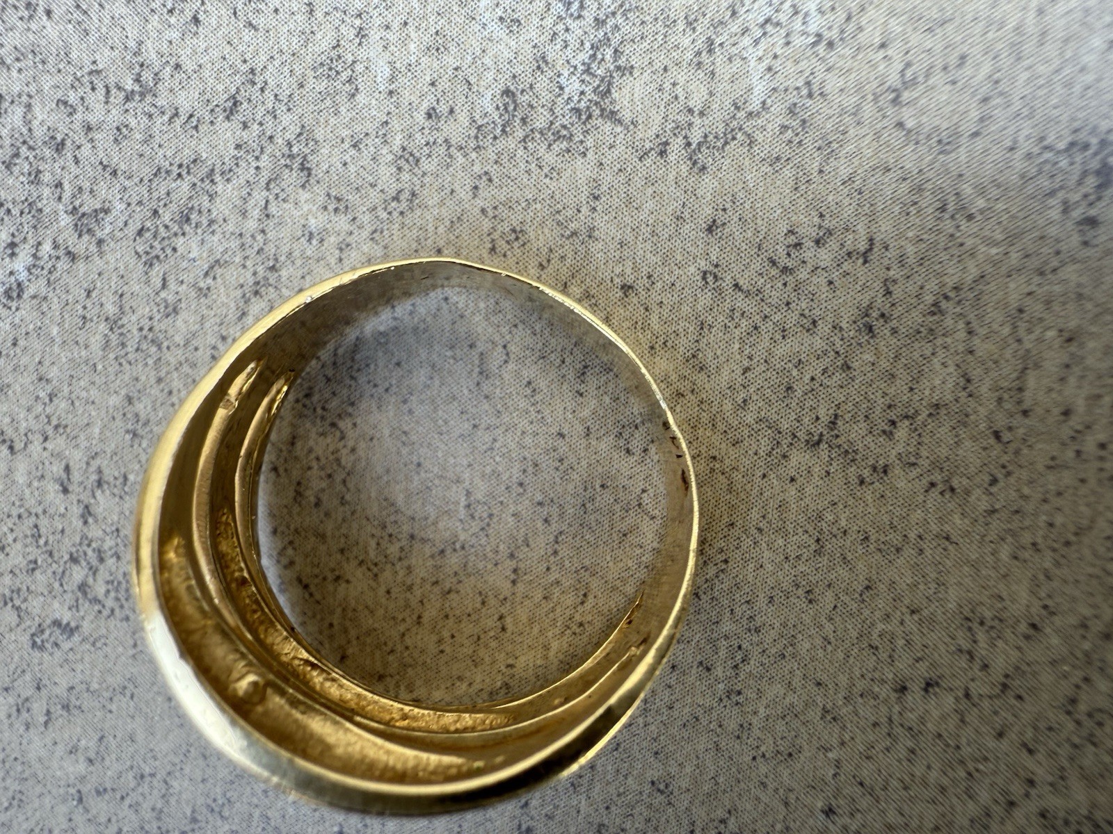14k Solid Gold Ring - image 5