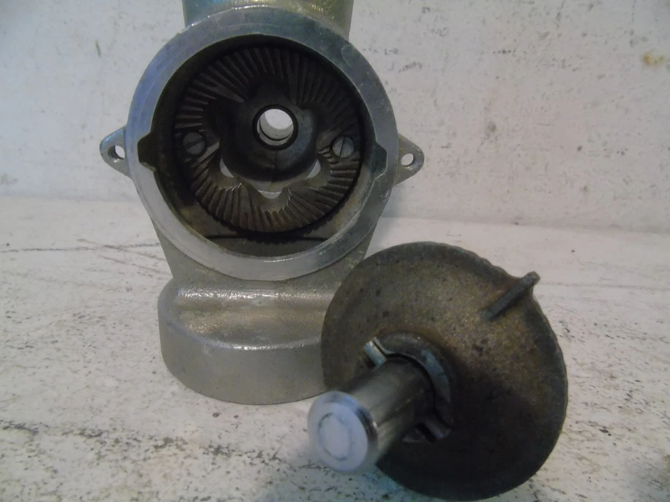 Accesorio de molino de grano KitchenAid Hobart GM-A de colección molinillo de trigo integral de metal Foto 3 de 4