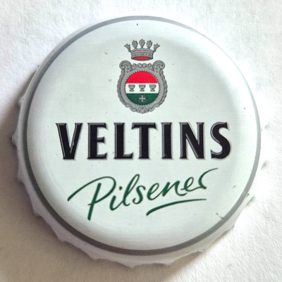 BOTTLE CAP / KRONKORKEN - VELTINS - GERMANY