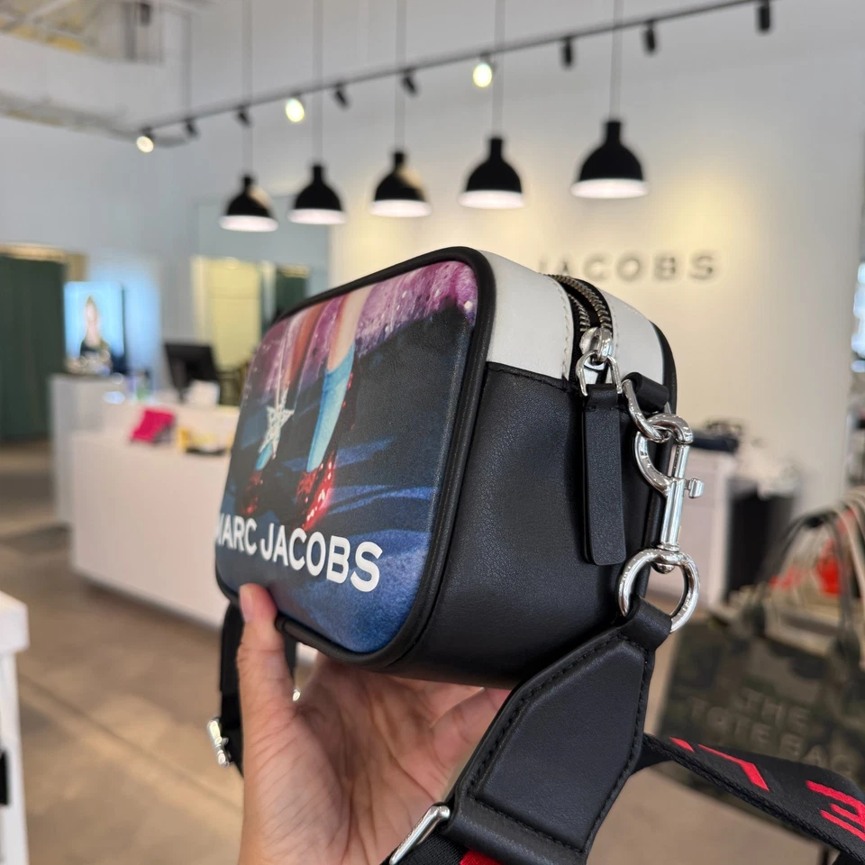 Marc Jacobs x ‘The Wizard of Oz’ Flash Crossbody - Image 3 of 4