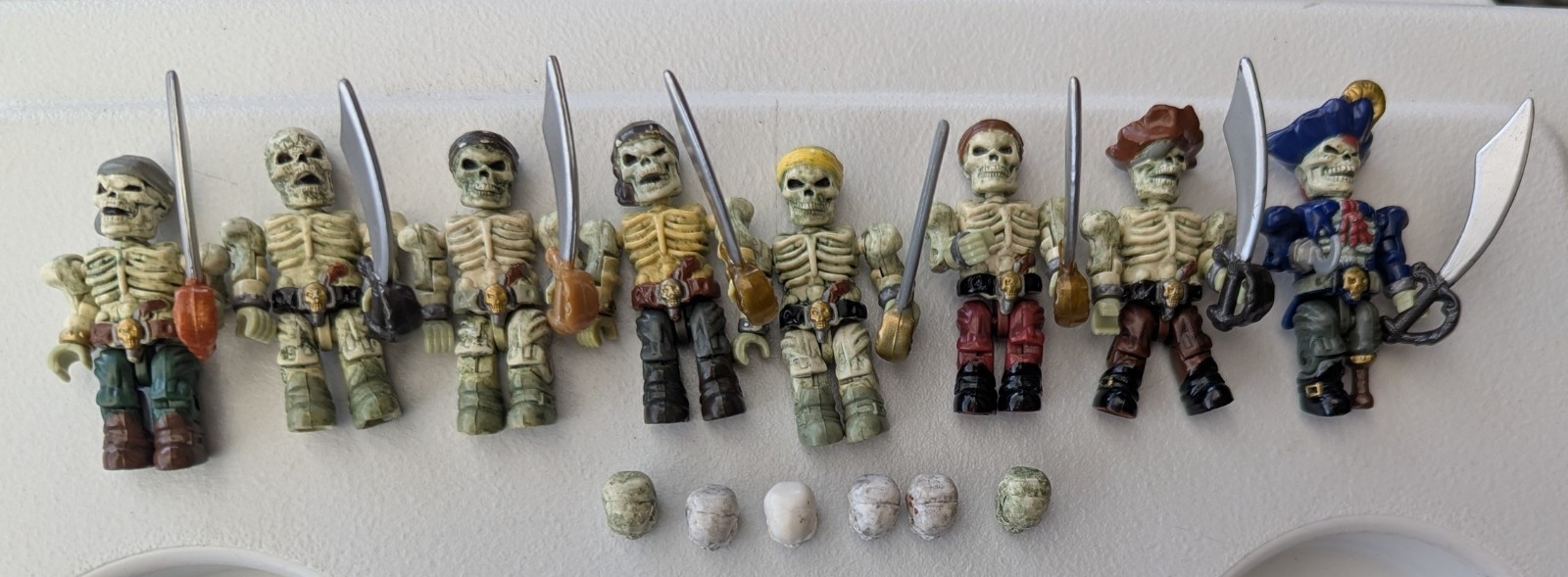 Disney Pirates Of The Caribbean Mega Blocks Skeleton Figures Lot 
