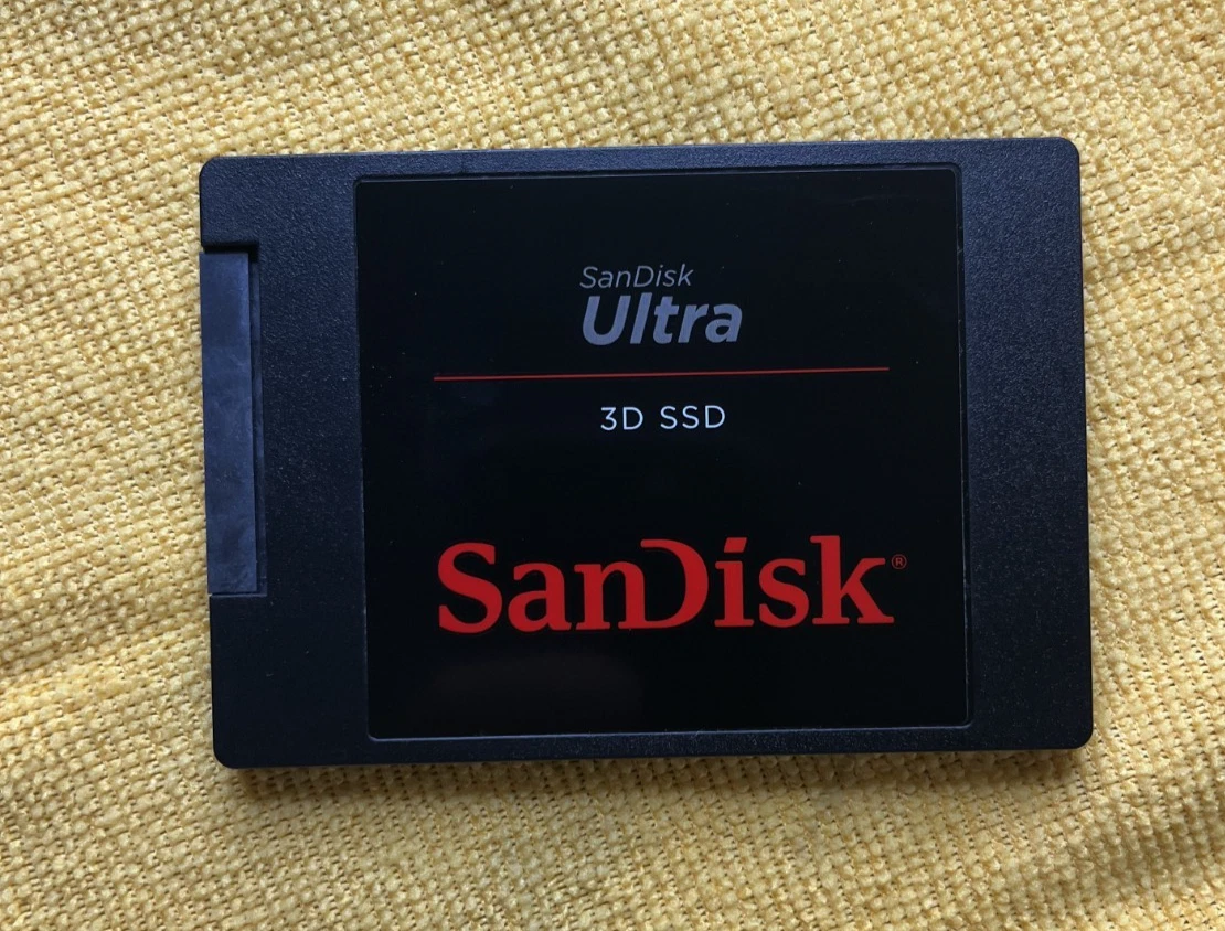 SanDisk Solid-State Drives 2.5 in Form Factor 500 GB Storage