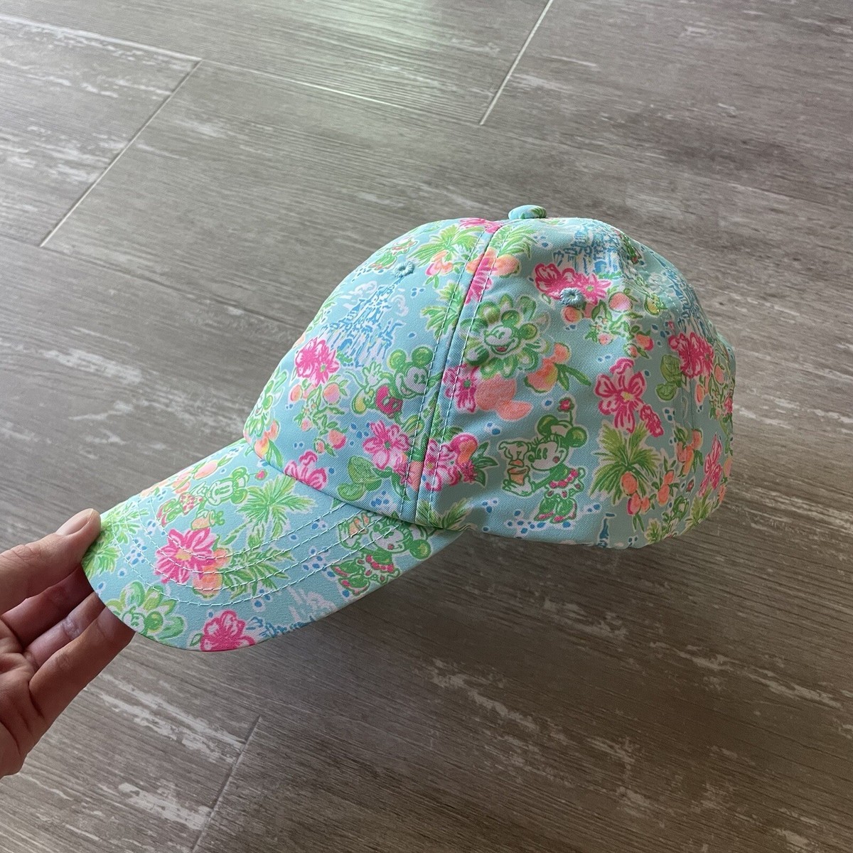 NWT Lilly Pulitzer X Disney Run Around Hat Blue Ibiza Lilly Loves
