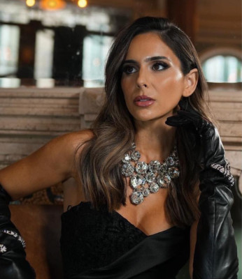 まとめ売り ネックレスとアクセサリー大量セット 約6.8K ZARA まとめ売り ネックレスとアクセサリー大量セット 約6.8K ZARA