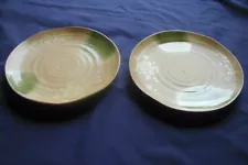 Set of 2 TAG Sonoma 10 1/4" Dinner Plates Tan / Sand and Green Wavy Edge Spiral