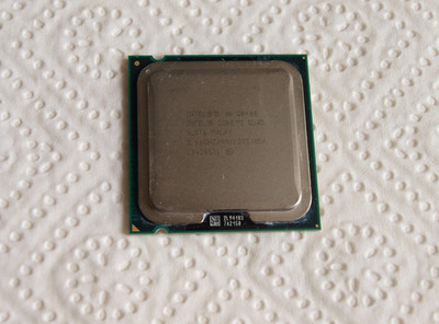 CPU Intel Core 2 Quad / Q8400 / SLGT6 / 2.66GHz / 4M / 1333 / 05A / Sockel 775