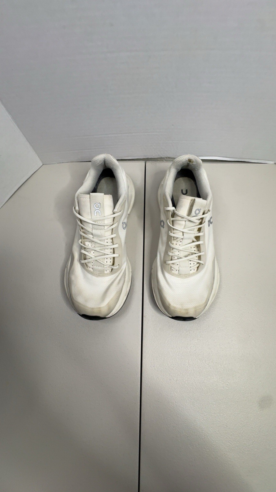 Size 8 - ON Cloudnova Form White Eclipse W - image 2