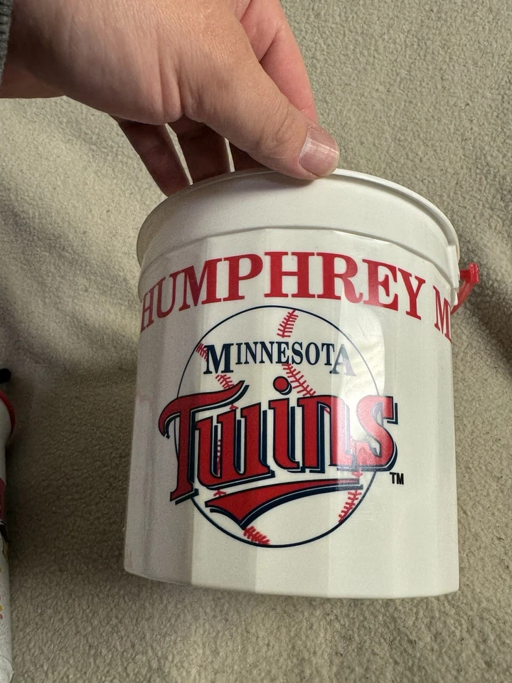 Minnesota Twins 1991 Campeones Palomitas Cubo Cubo Vikingos Años 90 Humphrey MN Foto 4 de 4