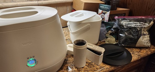 Lomi Countertop Electric Composter Food Recycler Lids Incl, Lots of Ext supply