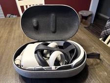 Meta Question 2 with External Battery Pack and 2 VR Cover Face Pads