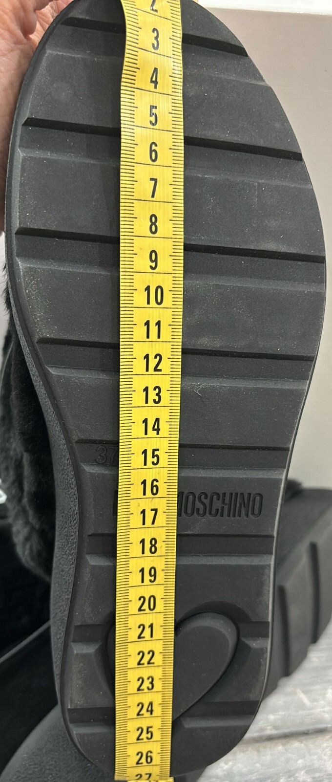 Picture 5 of 6