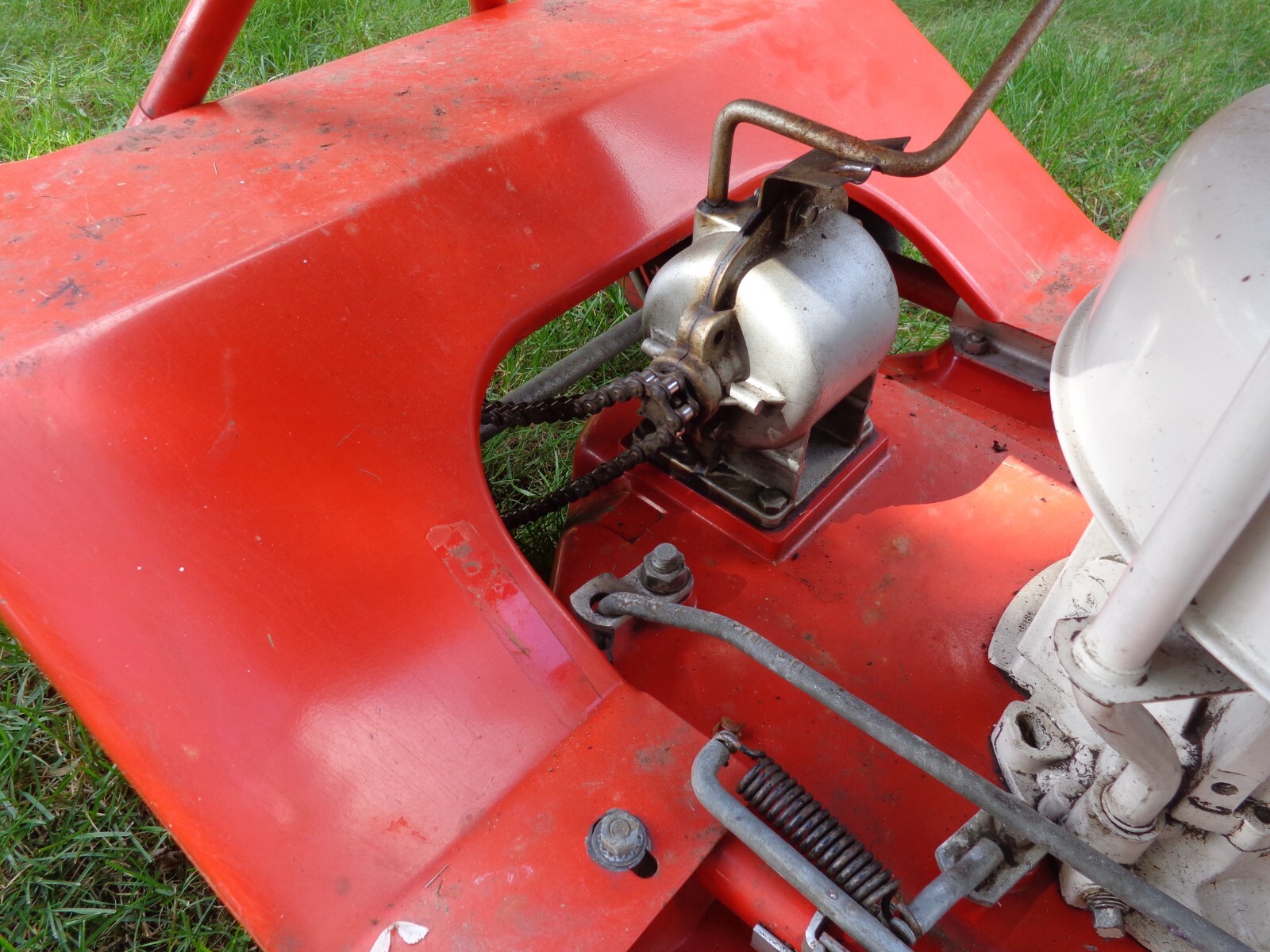 Vintage Collectors Sears Craftsman 1957 5 HP Riding Lawn Mower All