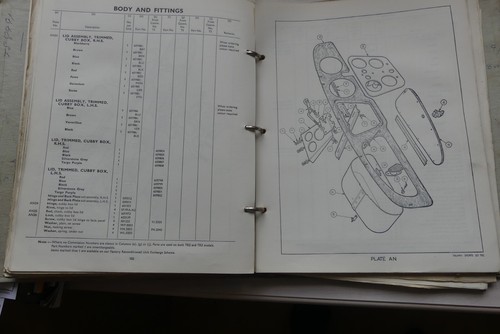 TRIUMPH Sports Car 20 TR2/ TR 3 / TR3A Models Illustrated Spare Parts Catalogue - Picture 14 of 18