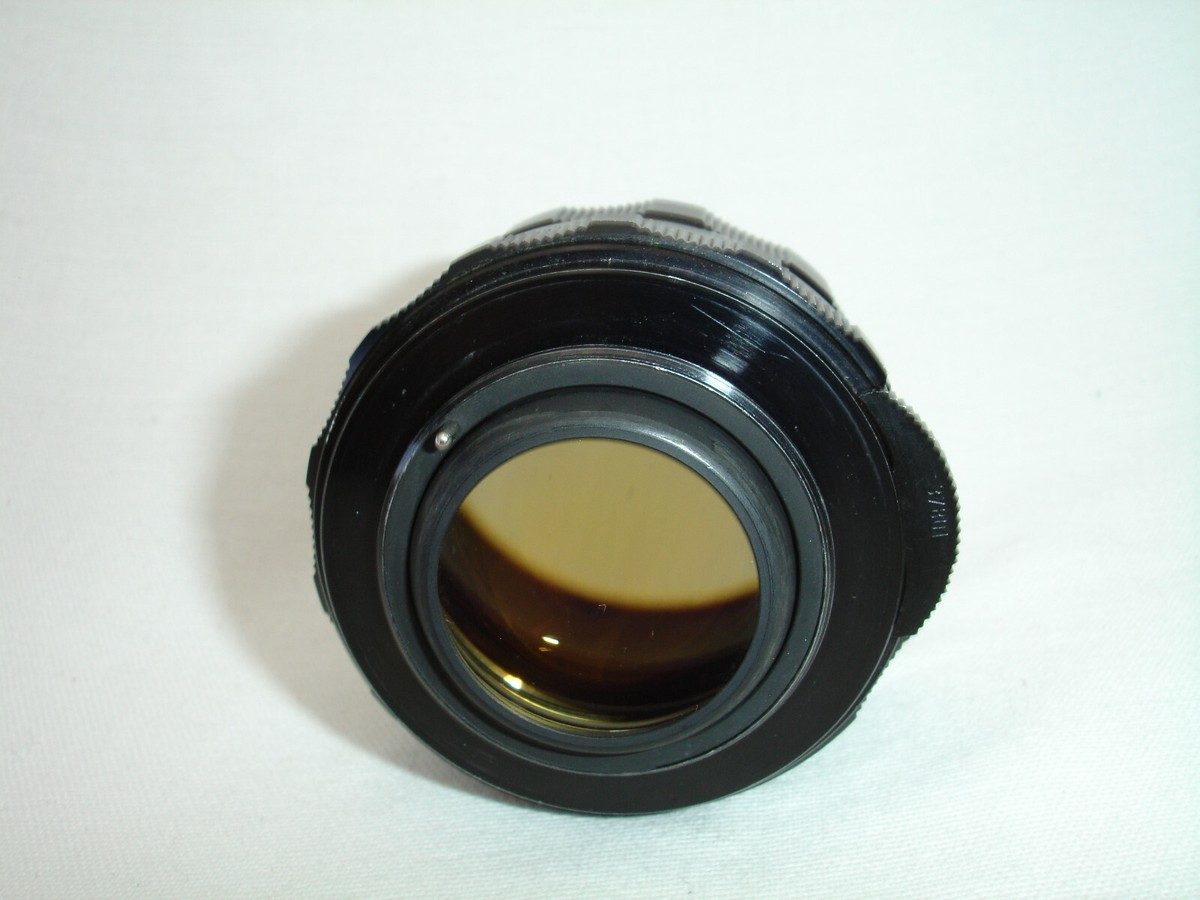 PENTAX Super Takumar 50mm F 1.4 lens M42 screw mount. GUC