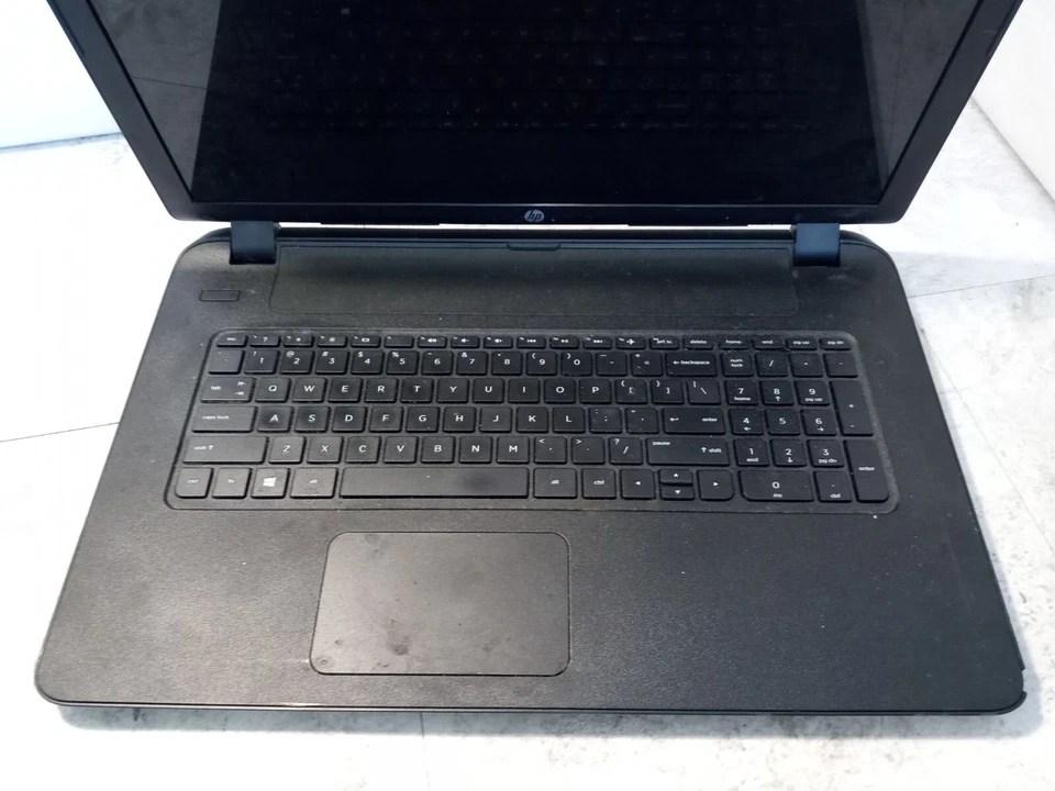 HP 17-P110NR 17.3" Laptop AMD A6-6310 Radeon R4 Graphics 6GB RAM *READ -FM - Image 2 of 4