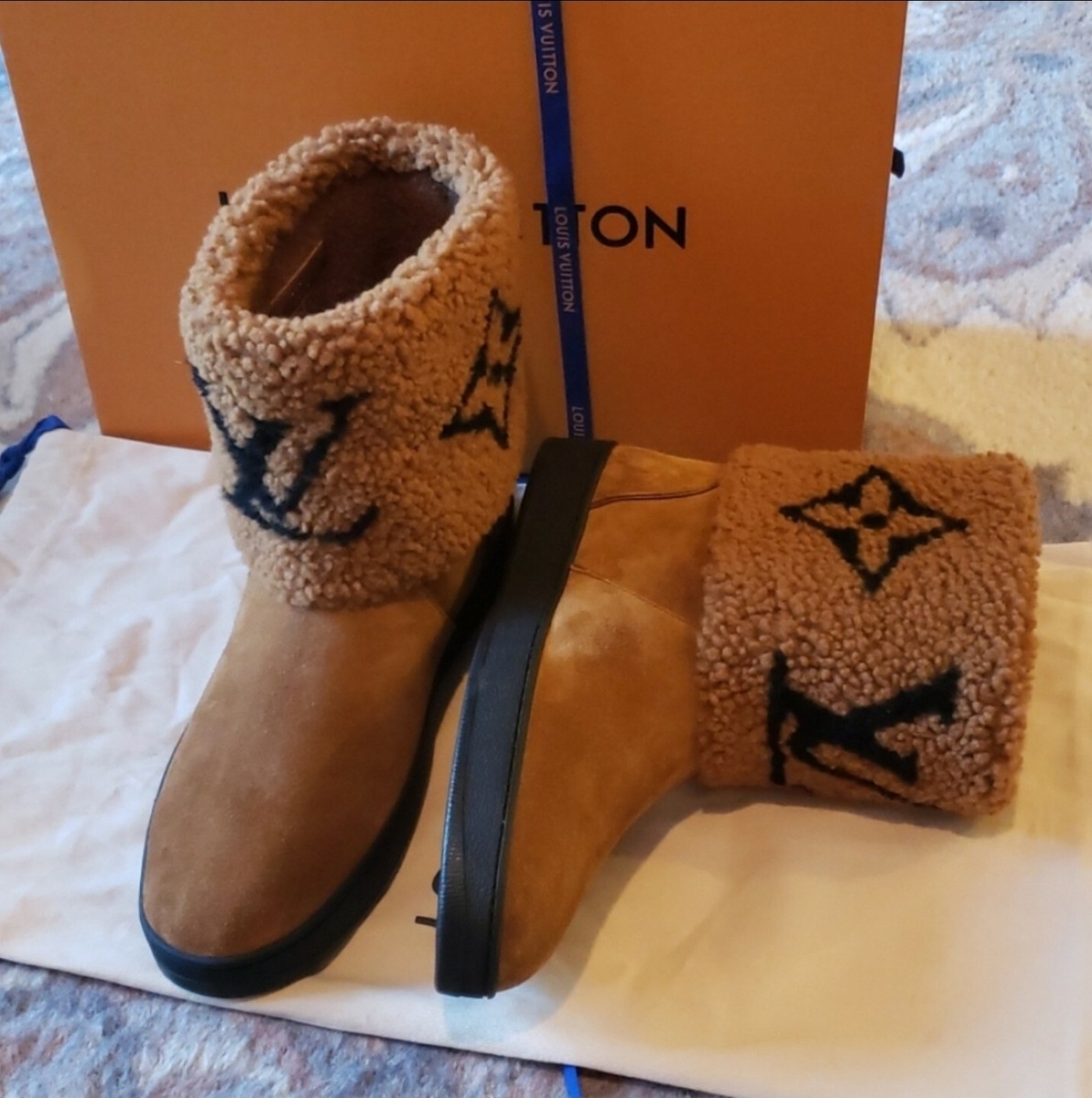Louis VUITTON ANKLE SNOW BOOT COGNAC BROWN GIANT FLOWER MONOGRAM