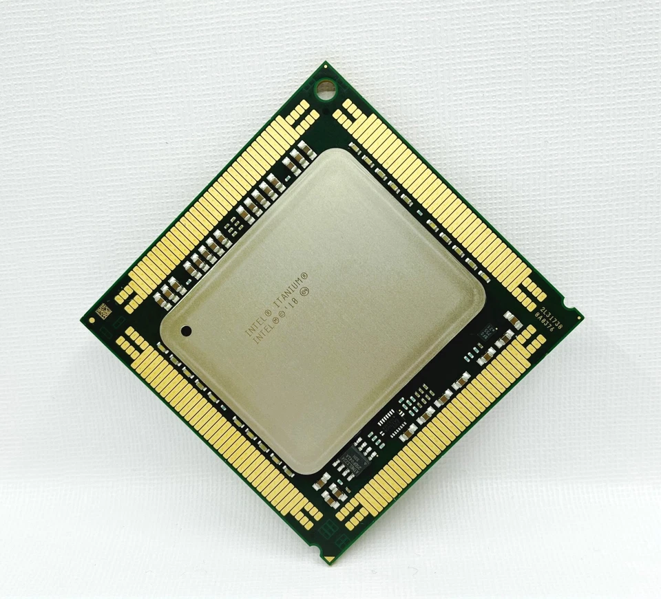Intel Itanium 9540 SR0T0 gold-plated CPU. High collection value - Image 2 of 4
