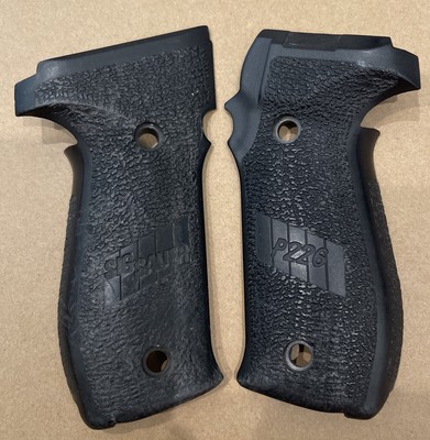 SIG SAUER P226 FACTORY OEM GRIP SET | eBay
