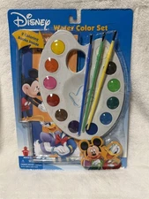 VINTAGE DISNEY MICKEY & FRIENDS WATER COLOR PAINTING SET 