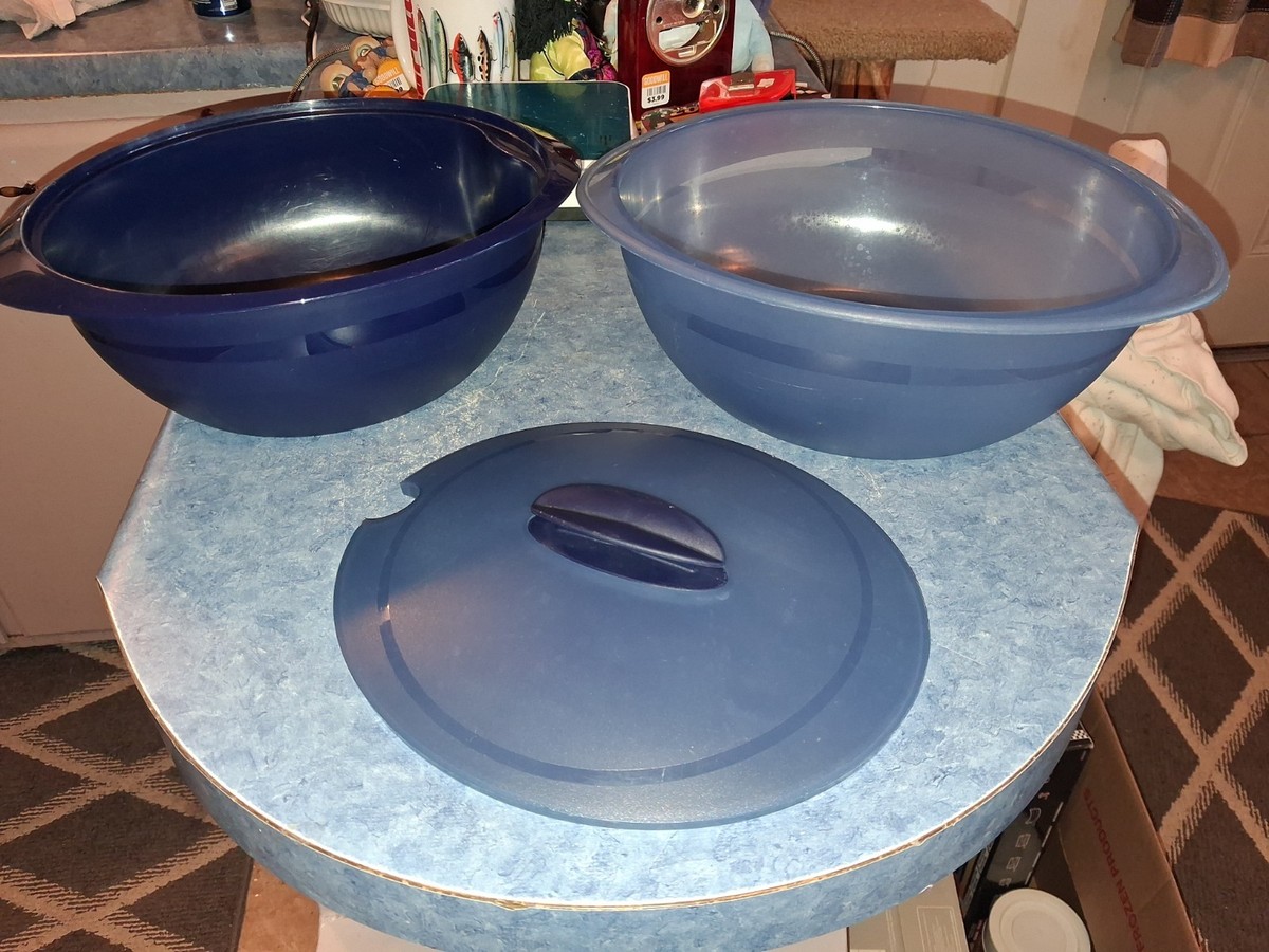 Tupperware 3pc Microwave Dark Blue Insulated Heat and Serve Store