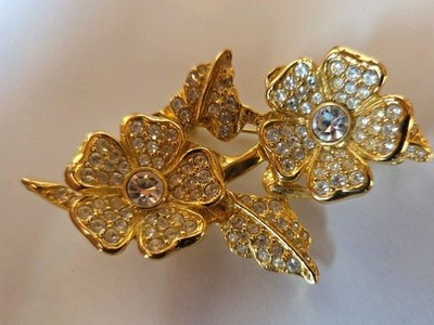JOAN RIVERS Duet Convertible Flower Crystal Pin Brooch & Clip-on Earrings 