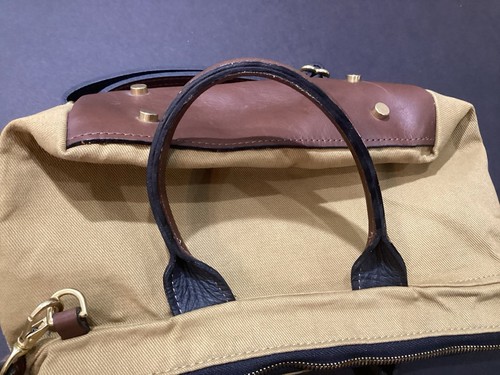 BOLSO BANDOLERA R. RIVETER AMERICANO HECHO A MANO DE LONA Y CUERO - Imagen 9 de 12