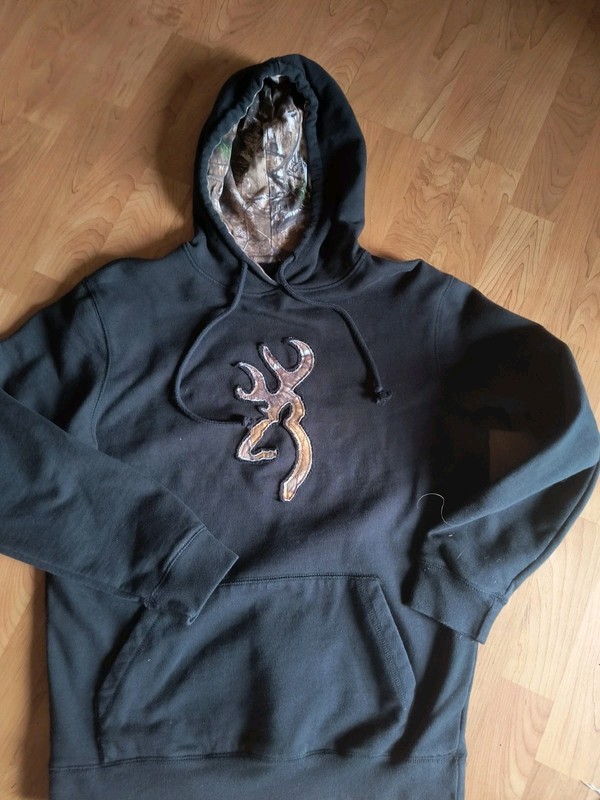 Men's Black & Camo Browning Hoodie Md