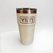 Yeti 20oz Stackable-2025 Folds of Honor Veterans Cape Taupe