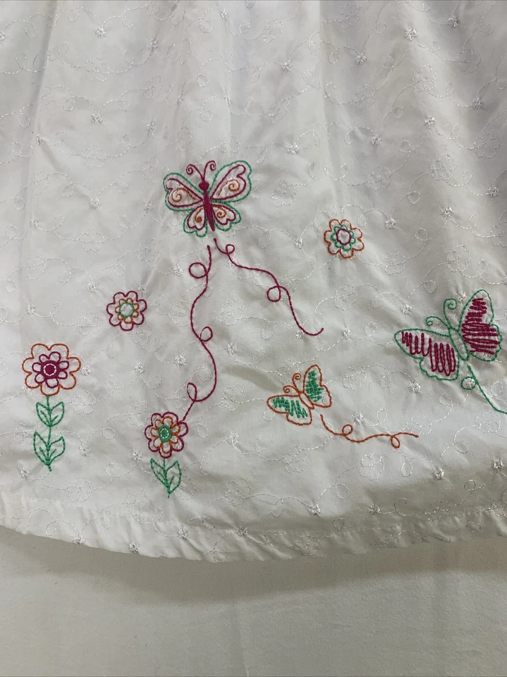 Vestido Solero Penelope Mack, LTD Niñas Completamente Forrado con Mariposas Bordadas 4T Foto 2 de 4