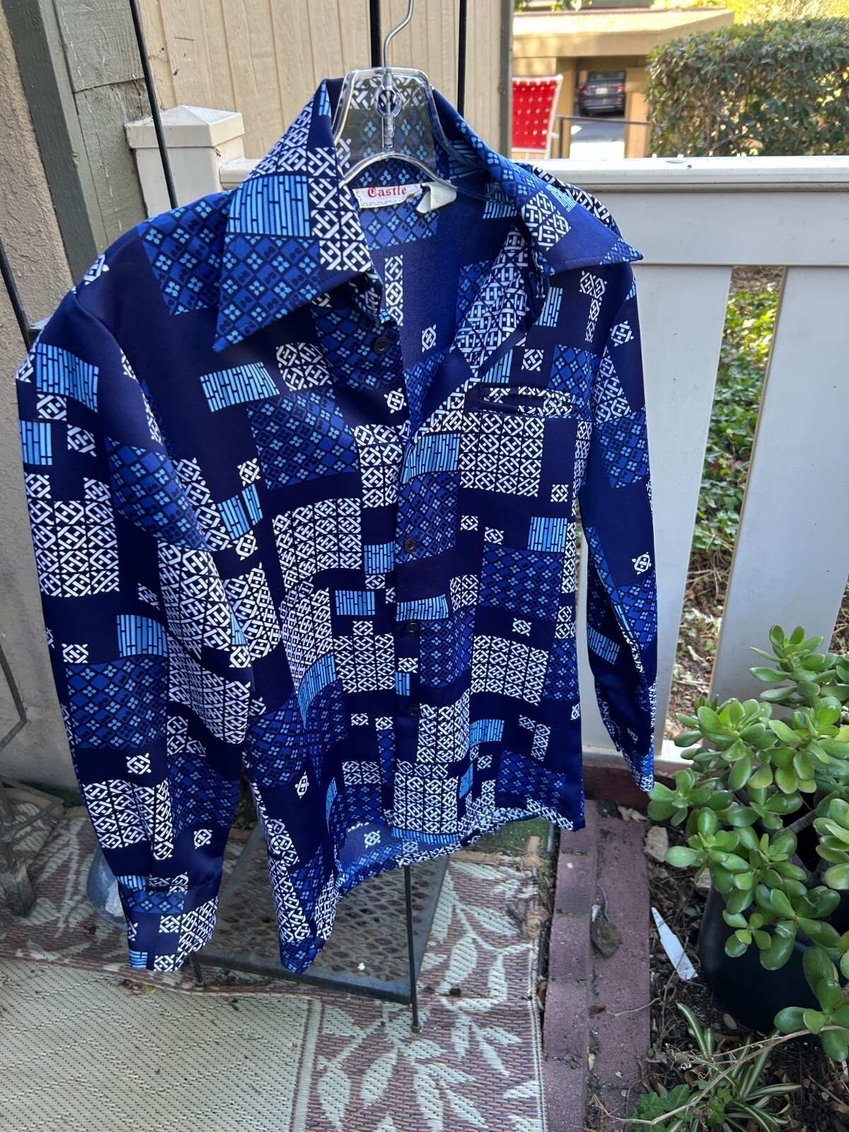 Men's Blue Polyester 70's Castle patchwork shirt - image 4