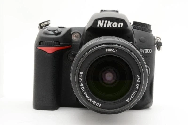Nikon D7000 Digital SLR Camera with AF-S NIKKOR 18-55mm f/3.5-5.6G II ED Lens - Image 3 of 4