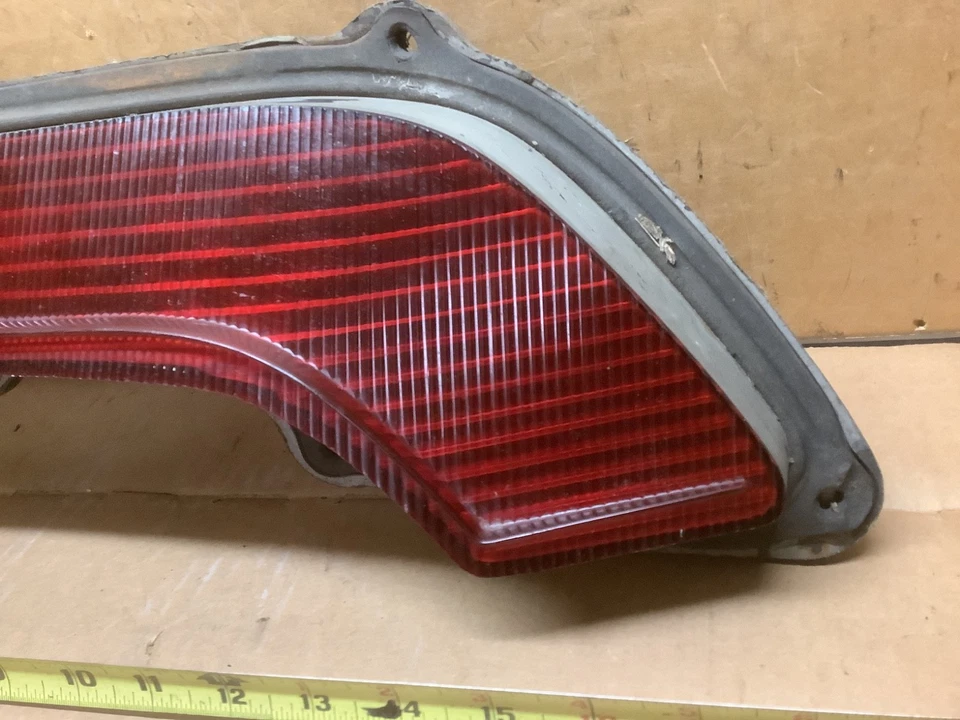 1969 Pontiac Catalina / Executive RIGHT Rear Tail Light Used OEM 5961202 - Image 3 of 4