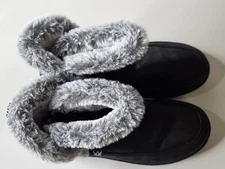 Skechers Cozy Campfire Slipper Boots with Faux Fur -| Size 7.5 Black