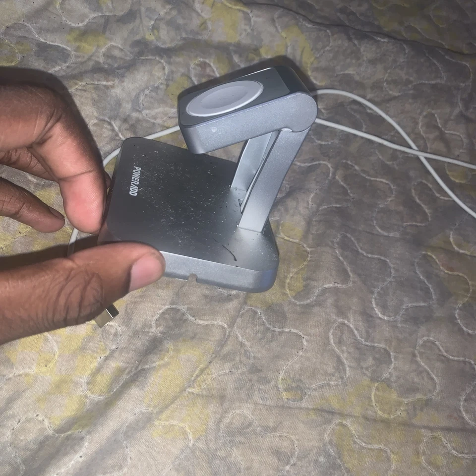 зарядное устройство и подставка для зарядного устройства apple watch серые - Изображение 2 из 4