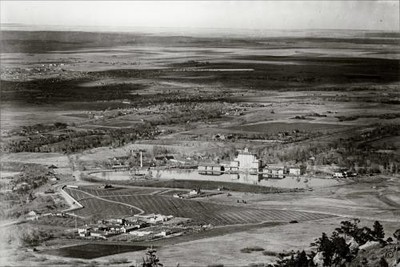 Photo:Braodmoor Hotel,Surrounding Countryside,c1918,Colorado