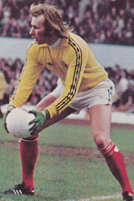 Football Photo>ALAN ROUGH Partick Thistle 1970s | eBay UK