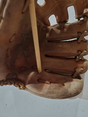 Vintage Wilson A2181 Autograph Series Baseball Glove Doug Rader Used Condition - Picture 7 of 9
