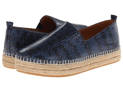 NWOB Steve Madden Women's Pacific Flatform, Blu Snake SIZE 7.5 B  (Z0404H)