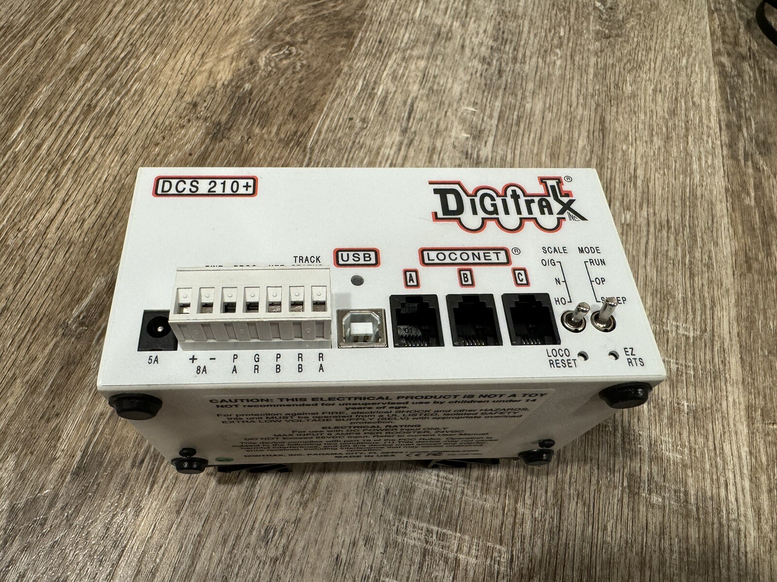 Digitrax Evolution Express Advanced 5A/8A Duplex Starter Set
