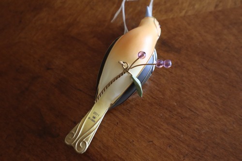 Hallmark Keepsake Special Edition Lady Oriole Ornament Beauty of Birds - Picture 7 of 12
