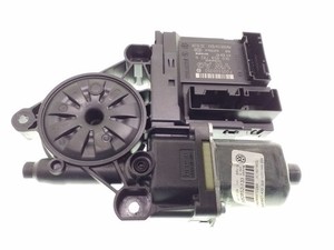 Volkswagen PASSAT B7 2011 Vorne rechts Fensterhebermotor Tür vorne BOS25431