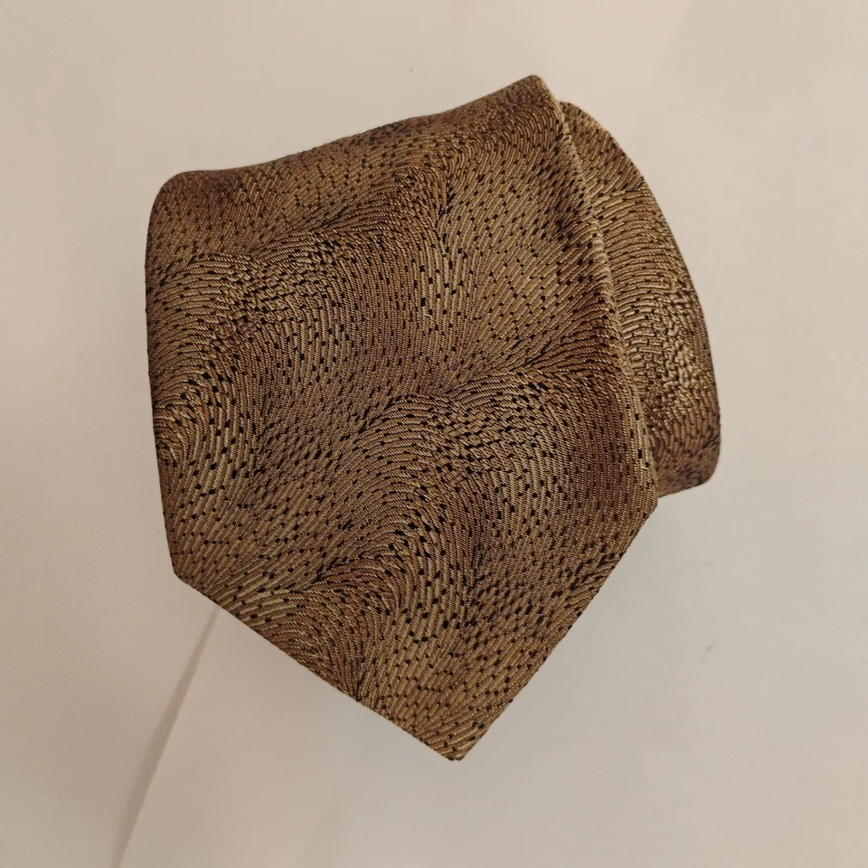 Corbata de seda para hombre Dormeuil textura abstracta hecha a mano en Francia nueva exhibición de colección Foto 4 de 4