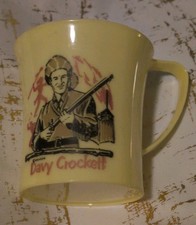 Retro Davy Crockett Plastic Mug Cup Glass Beacon Brand 3" Yellow Disney VTG