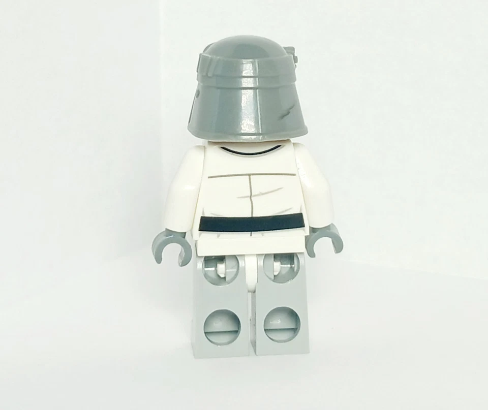 Lego Star Wars Minifigure: Hoth Imperial AT-ST Driver - Image 3 of 3