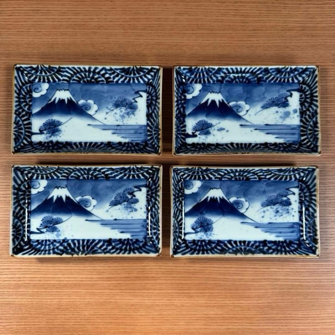 Arita Ware Fukuizumi Kiln Set of 4 Mt. Fuji Pattern Porcelain Plates ...