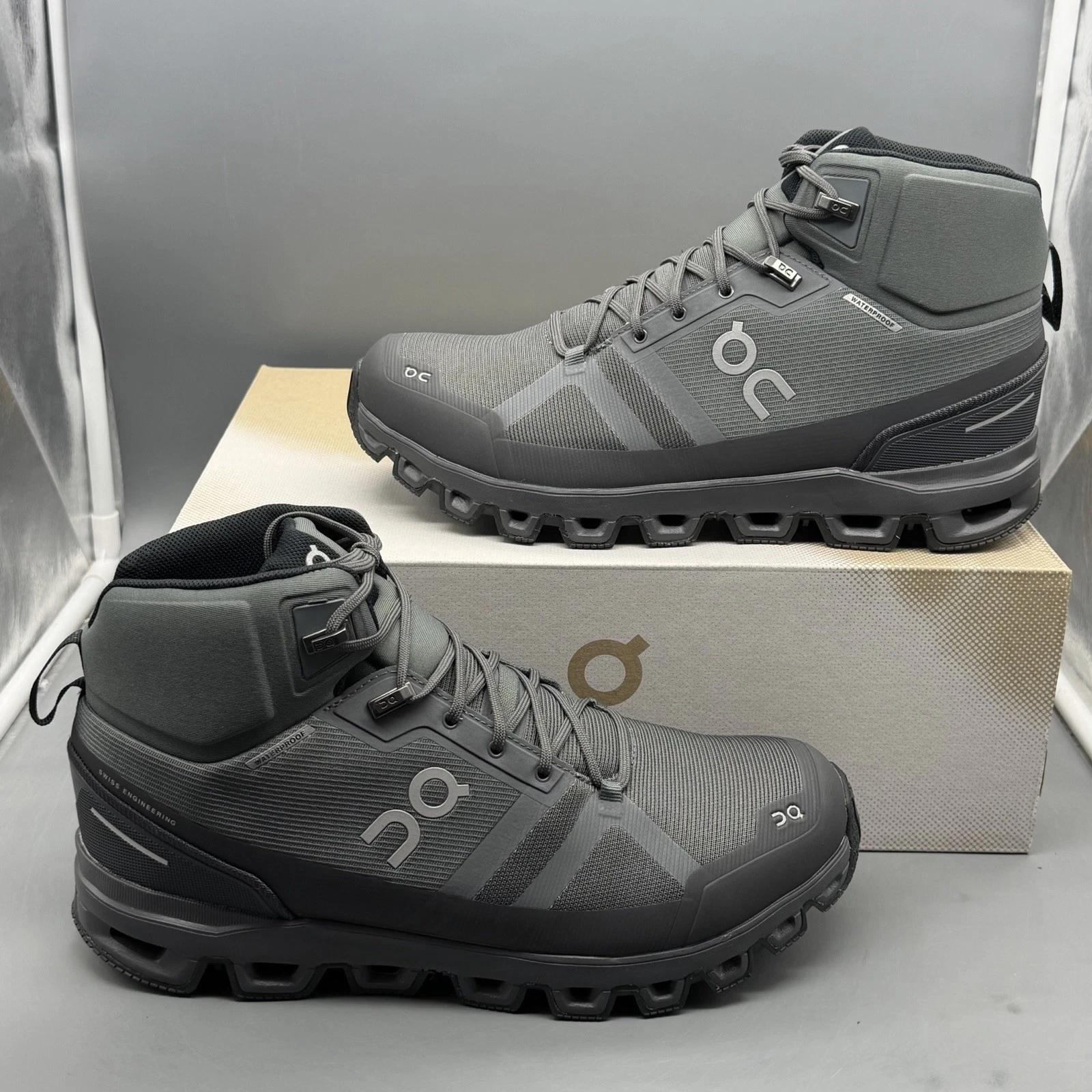 On Cloudrock Waterproof Mens 9 Trail Hiking Shoes Outdoor Boots ‘Rock/Eclipse’