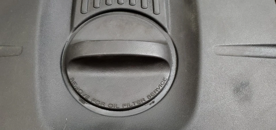 Dodge Durango 2015 cubierta de motor 9901 1005A OEM Foto 3 de 4